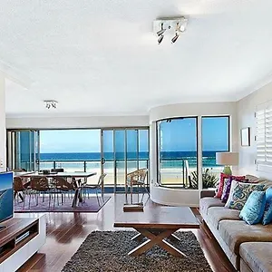 gold-coast-beachfront-mansion.queenslandhotels.net/